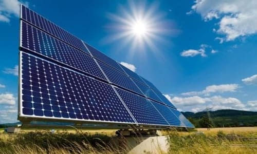 Сонячні панелі: скільки коштує заживити квартиру у 2024?