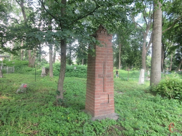 Меморіальний парк-музей у Хмельницькому