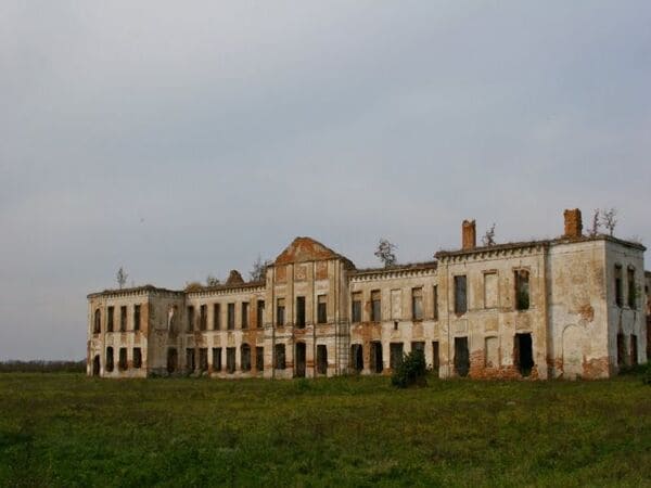 Ізяславський палац Сангушків